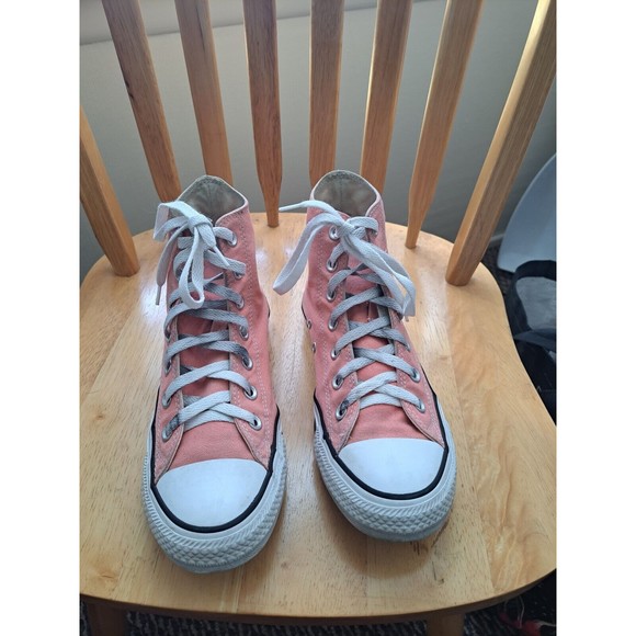 Converse Shoes - Converse Chuck Taylor All Star  Hi Top Trainer Light Peach  Size 6
